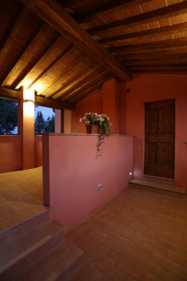 Agriturismo Podere La Casa 팔라야 외부 사진