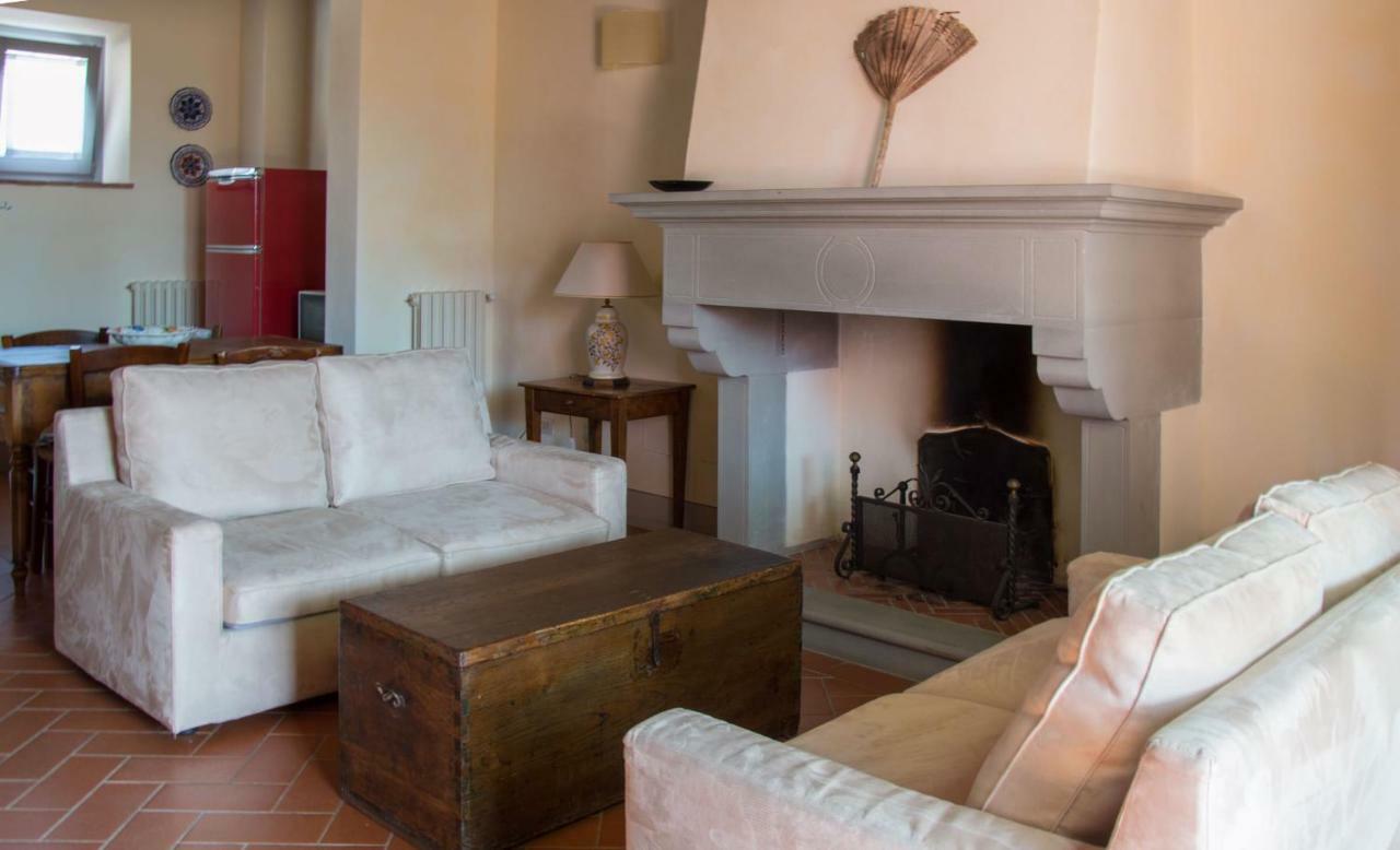 Agriturismo Podere La Casa 팔라야 외부 사진