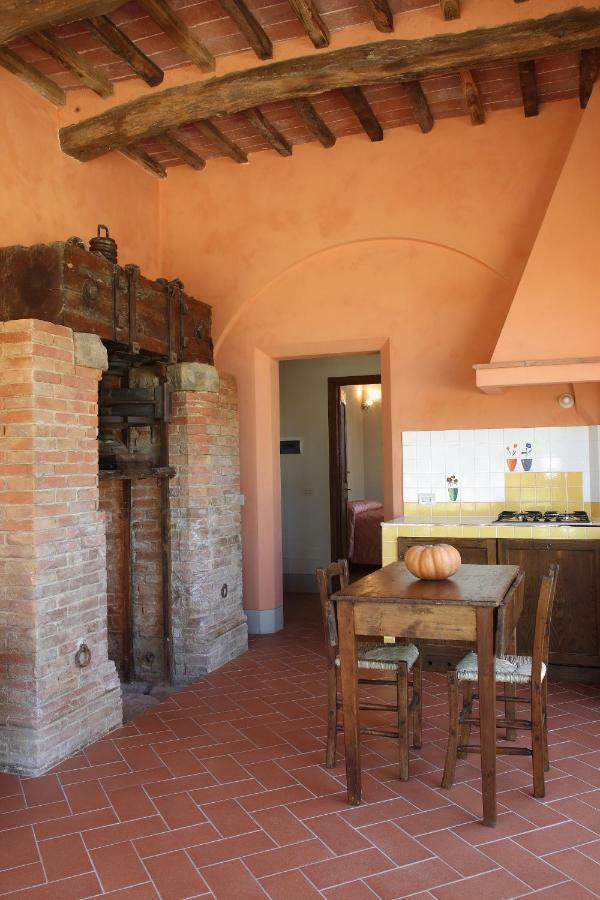 Agriturismo Podere La Casa 팔라야 외부 사진